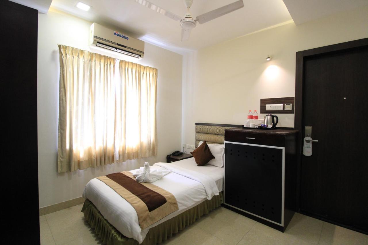 Hotel Southern Residency Kelambākkam Dış mekan fotoğraf