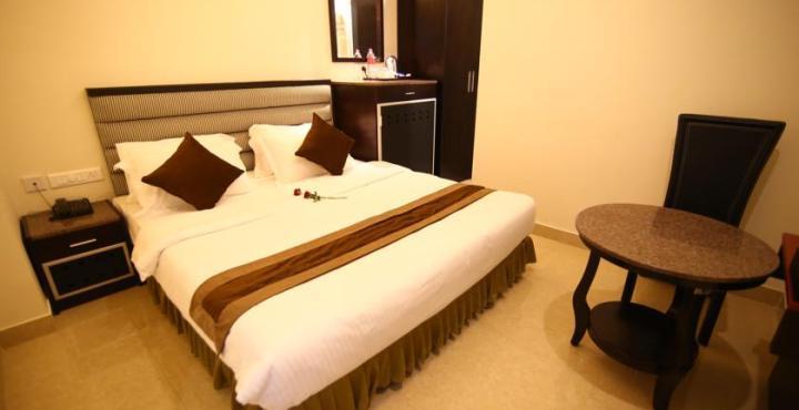 Hotel Southern Residency Kelambākkam Dış mekan fotoğraf
