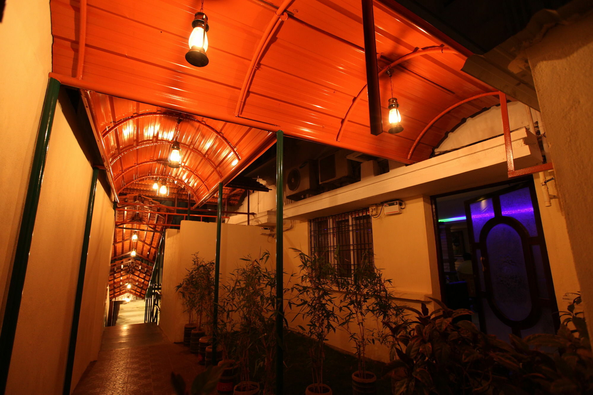 Hotel Southern Residency Kelambākkam Dış mekan fotoğraf